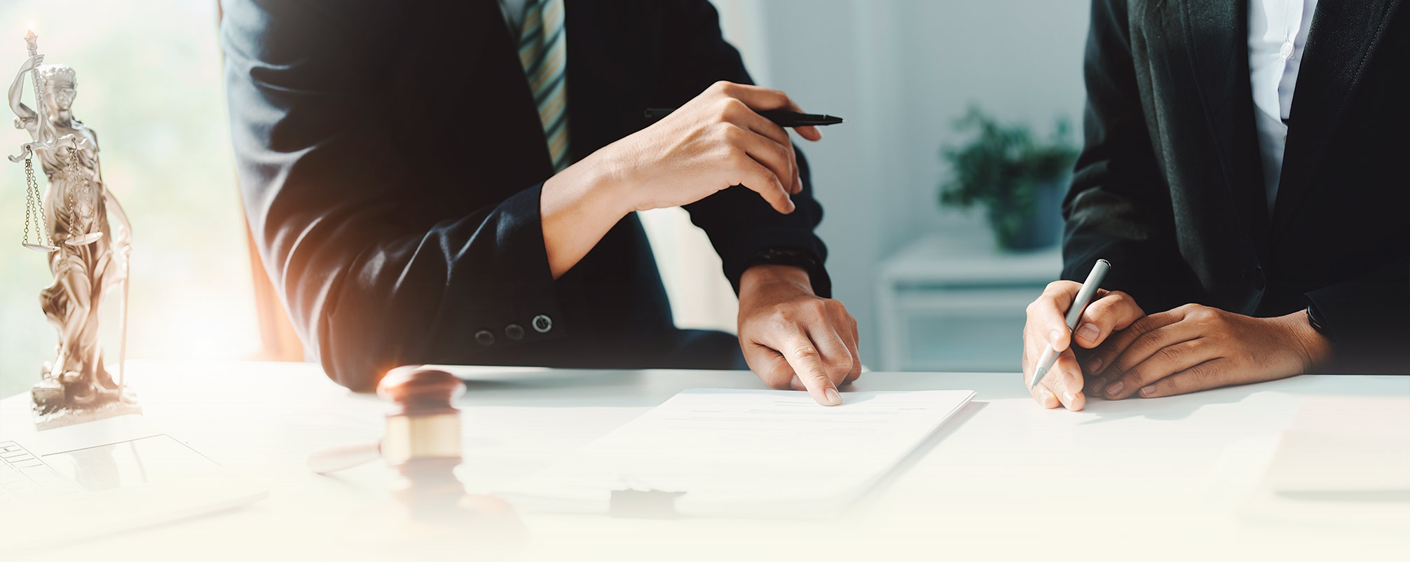 پیگیری-دعاوی-کیفری